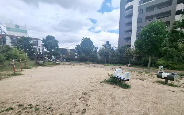 ルネシエスタB棟