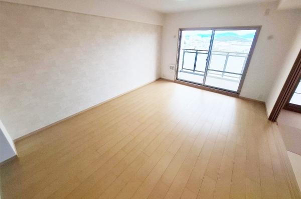 ルネシエスタB棟