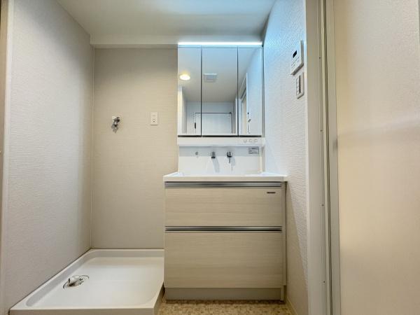 ユニライフ泉北深井駅前