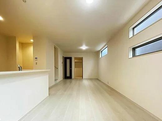 堺市南区槇塚台2丁の新築一戸建(リビング)