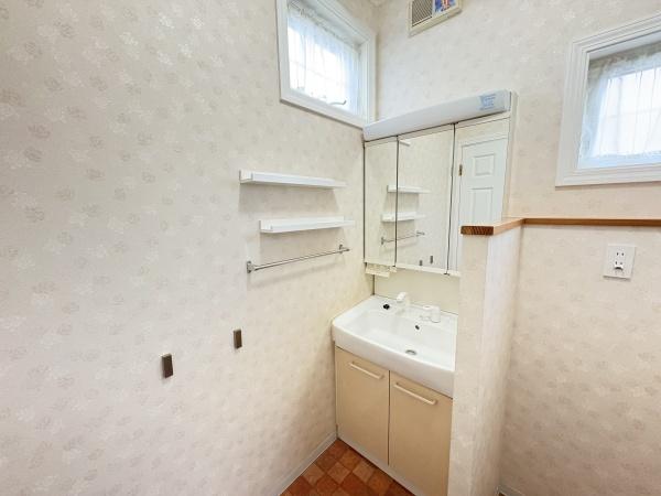 堺市西区上野芝町８丁の中古一戸建て