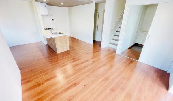 堺市西区浜寺石津町中５丁の新築一戸建