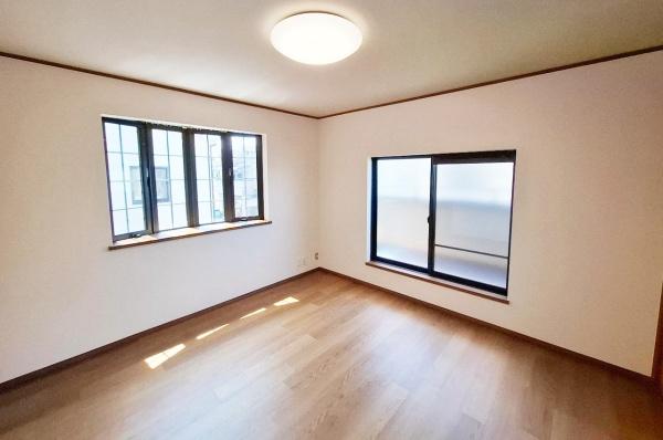 堺市西区上の中古一戸建て