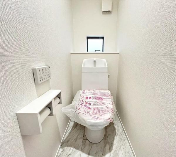 堺市西区堀上緑町１丁の新築一戸建