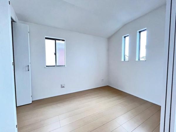 堺市西区堀上緑町１丁の新築一戸建