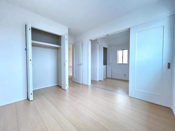 堺市西区堀上緑町１丁の新築一戸建