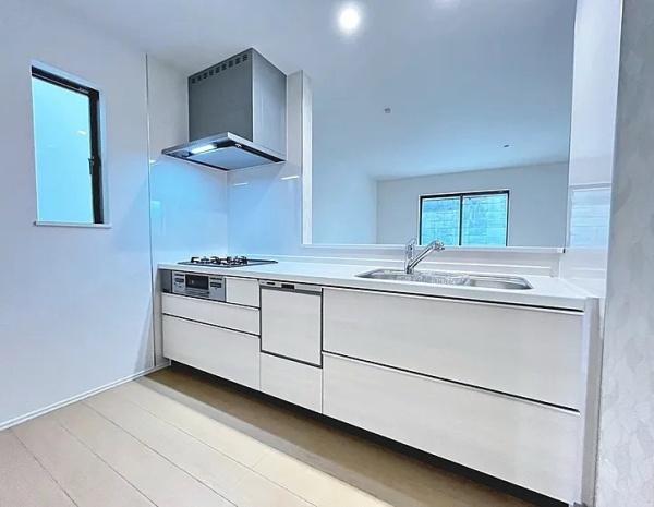 堺市西区堀上緑町１丁の新築一戸建