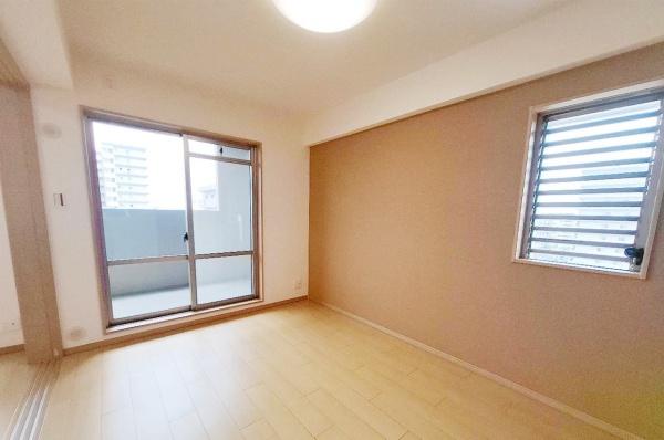 ラウムズ三国ヶ丘