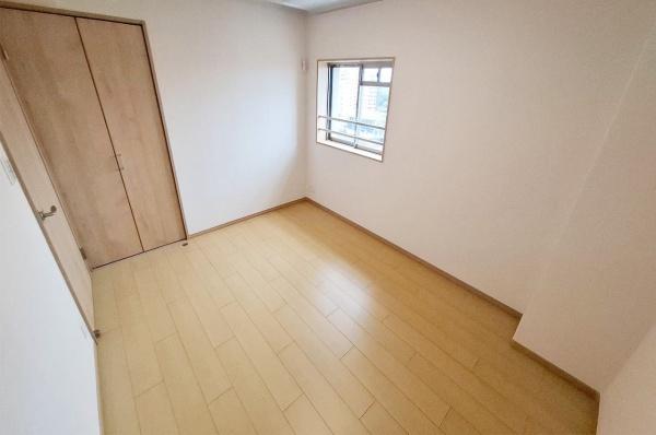 ラウムズ三国ヶ丘