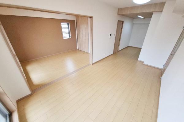 ラウムズ三国ヶ丘