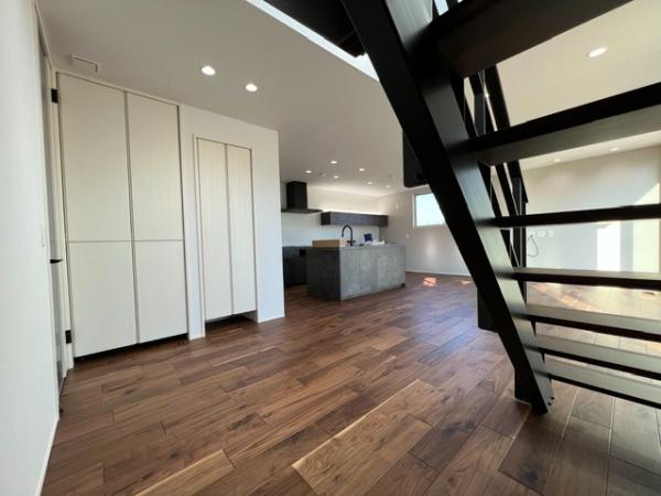 和泉市はつが野４丁目の中古一戸建て