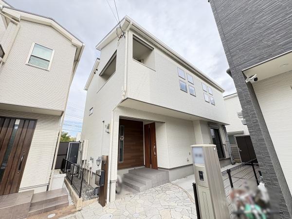 堺市西区鳳東町５丁の中古一戸建て