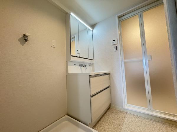 ユニライフ泉北深井駅前