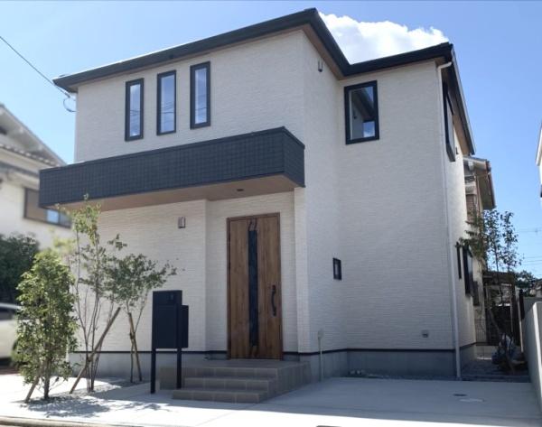 堺市西区浜寺諏訪森町西４丁の新築一戸建