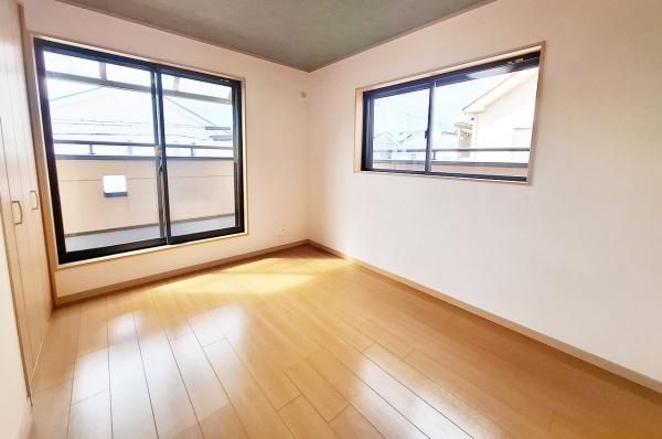 堺市西区鳳西町２丁の中古一戸建て