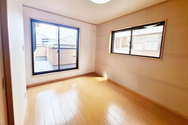堺市西区鳳西町２丁の中古一戸建て