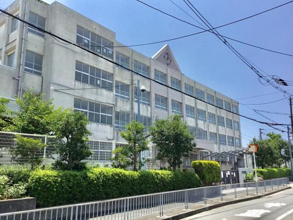 上野芝レジデンス(堺市立上野芝小学校)