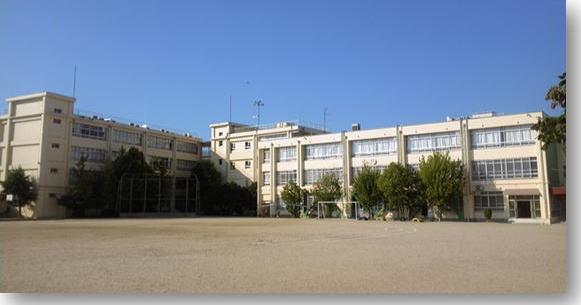 高石市取石４丁目の土地(高石市立取石小学校)