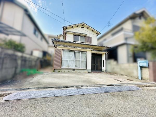 堺市西区浜寺諏訪森町西３丁の中古一戸建