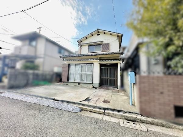 堺市西区浜寺諏訪森町西３丁の中古一戸建