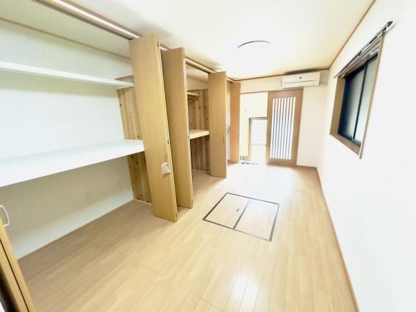高石市千代田１丁目の中古一戸建