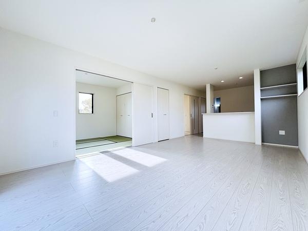 熊本市南区白石町2期(リビング)