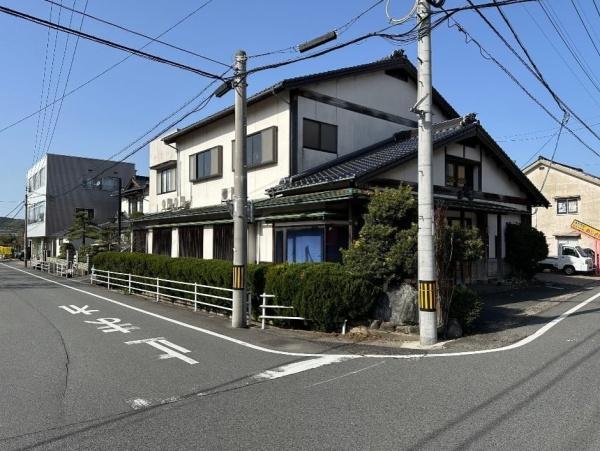 大田市大田町　中古住宅兼1階店舗