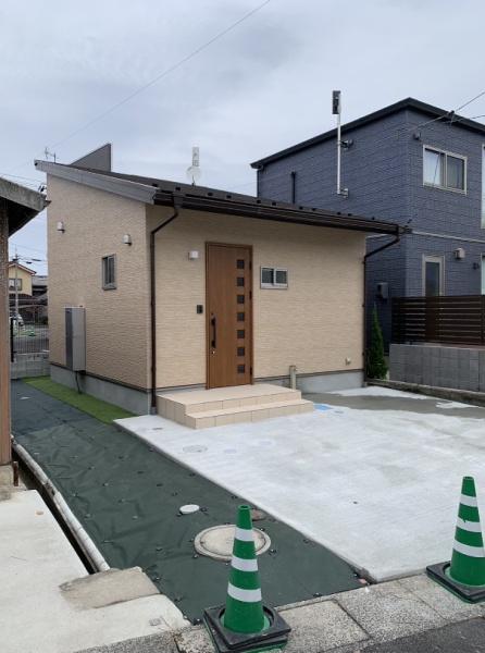 出雲市斐川町直江　中古住宅