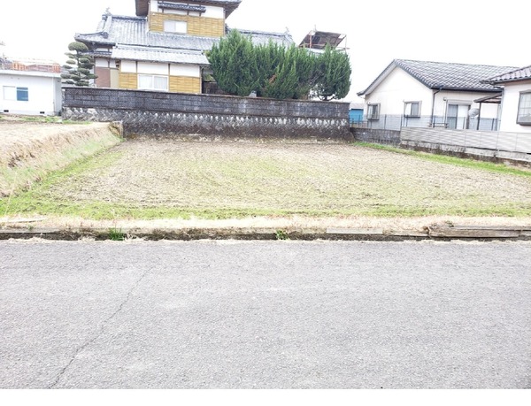 北諸県郡三股町大字樺山の土地