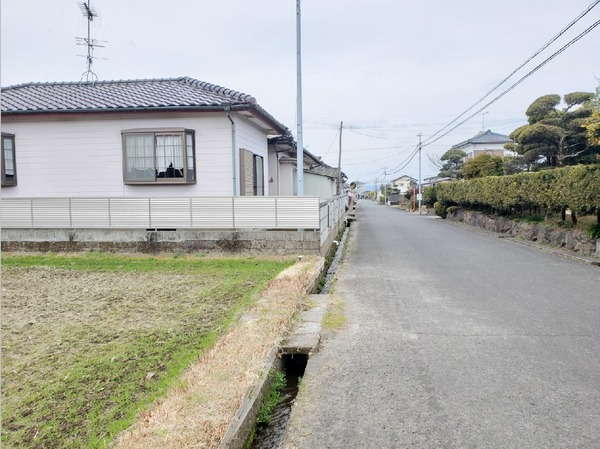 北諸県郡三股町大字樺山の土地