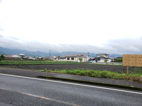 北諸県郡三股町大字樺山の土地