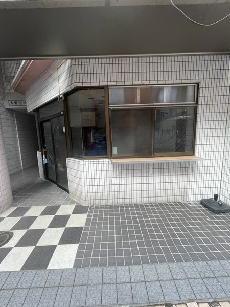 牟田町　テナントビル