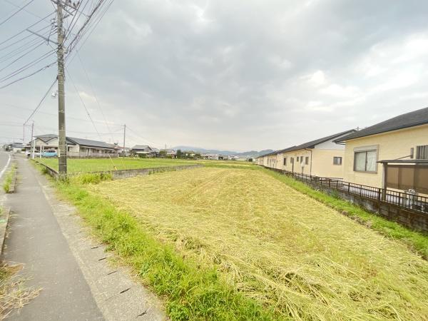 北諸県郡三股町大字樺山の売土地