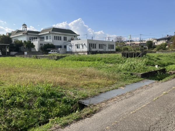 都城市志比田町の土地