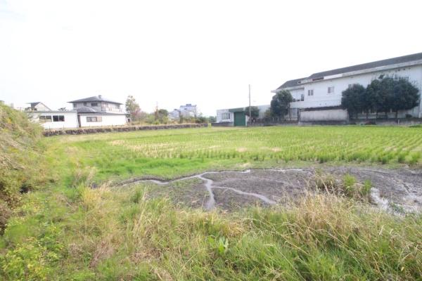 都城市志比田町の土地