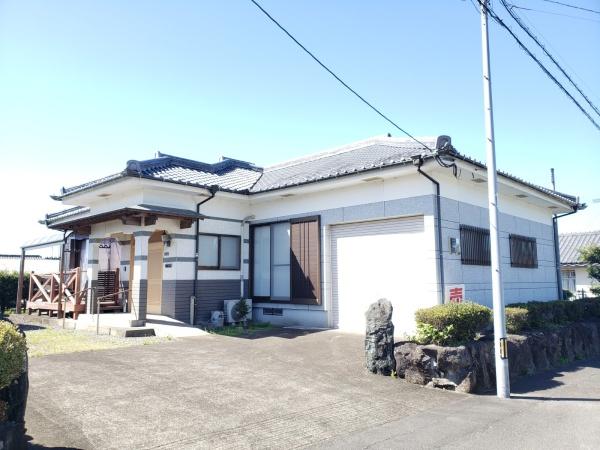 三股町樺山4DK中古住宅