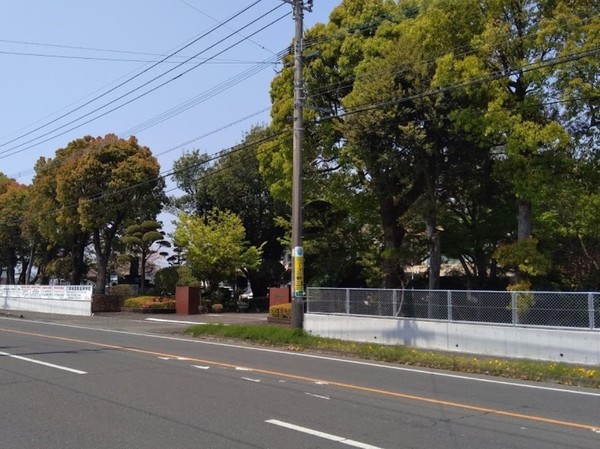 都城市栄町の土地(宮崎県立都城農業高等学校)