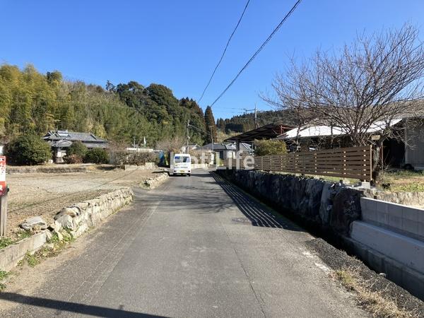 北諸県郡三股町大字長田の土地