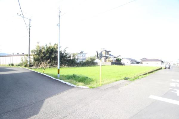 北諸県郡三股町大字樺山の土地