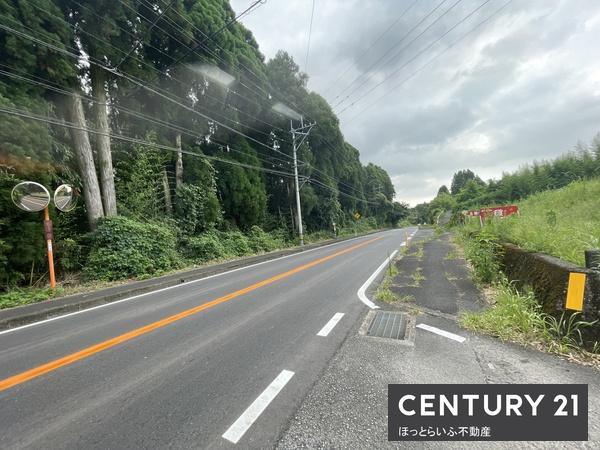 国道10号線沿い五十町インター近くの売地です