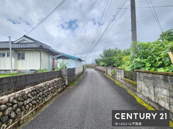 三股町樺山100坪　売地（2区画）