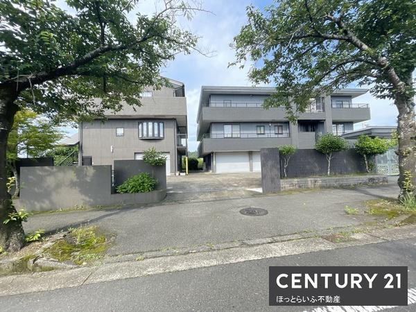 屋内プール　サウナ　エレベーターがついたゲストルーム