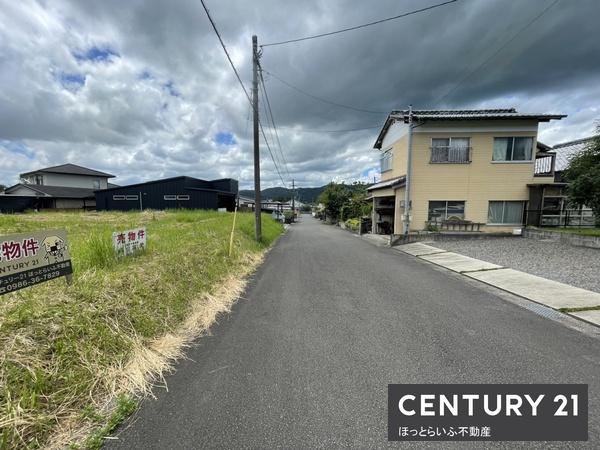 高台でで見晴らしがよい200坪弱の広々した土地です