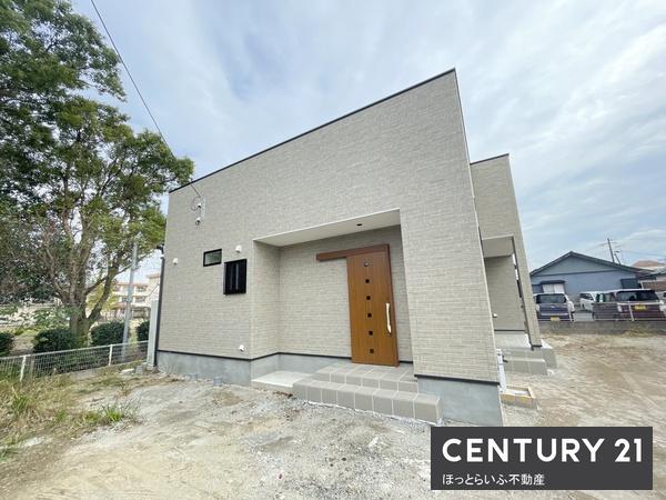 小学校近くに広々とした間取りの新築建売が出ます