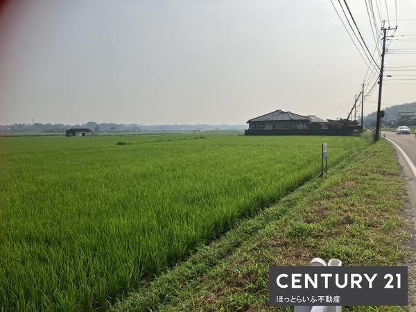 資材置き場等にいかがでしょうか？まとまった広さの土地です