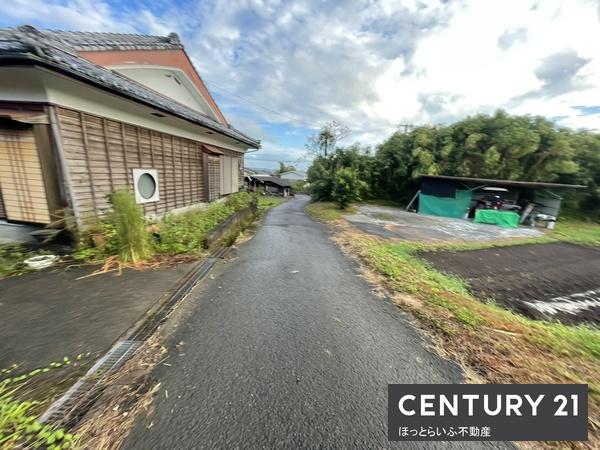 三股町の広々とした売地です