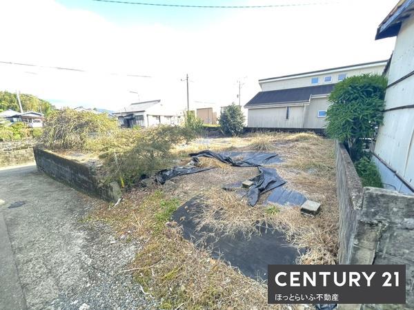 東向きの広々公道に接道、安心のアクセス