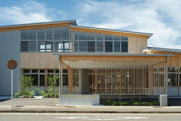 都城市下川東2丁目の中古一戸建て(みやこのじょう児童学園)