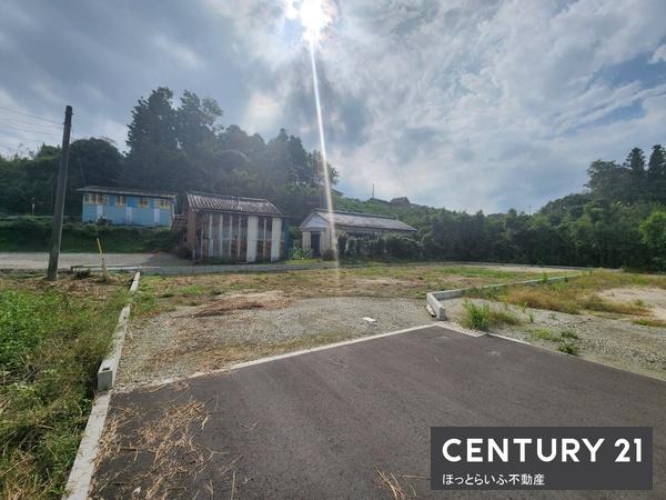 緑豊かで静かな住宅地で南向きの新築住宅