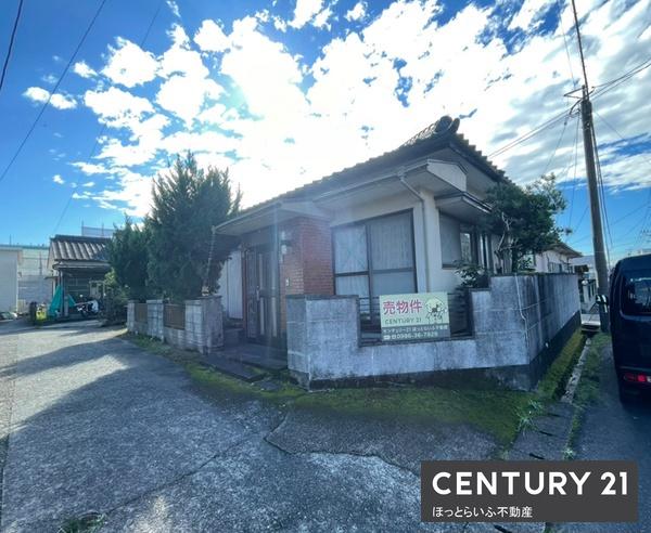 平坦地の平屋建て　公園すぐそば